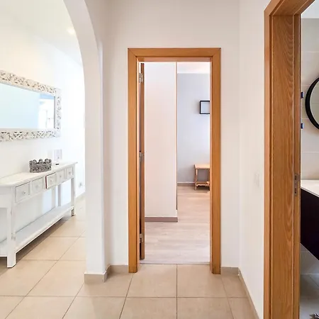 Rocha Sea View Bali Apartment